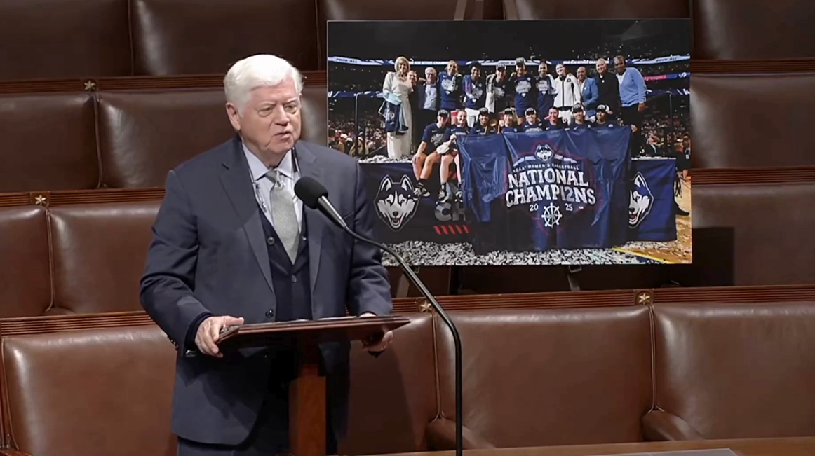 Larson Congratulates UConn Women's Basketball and Coach Geno