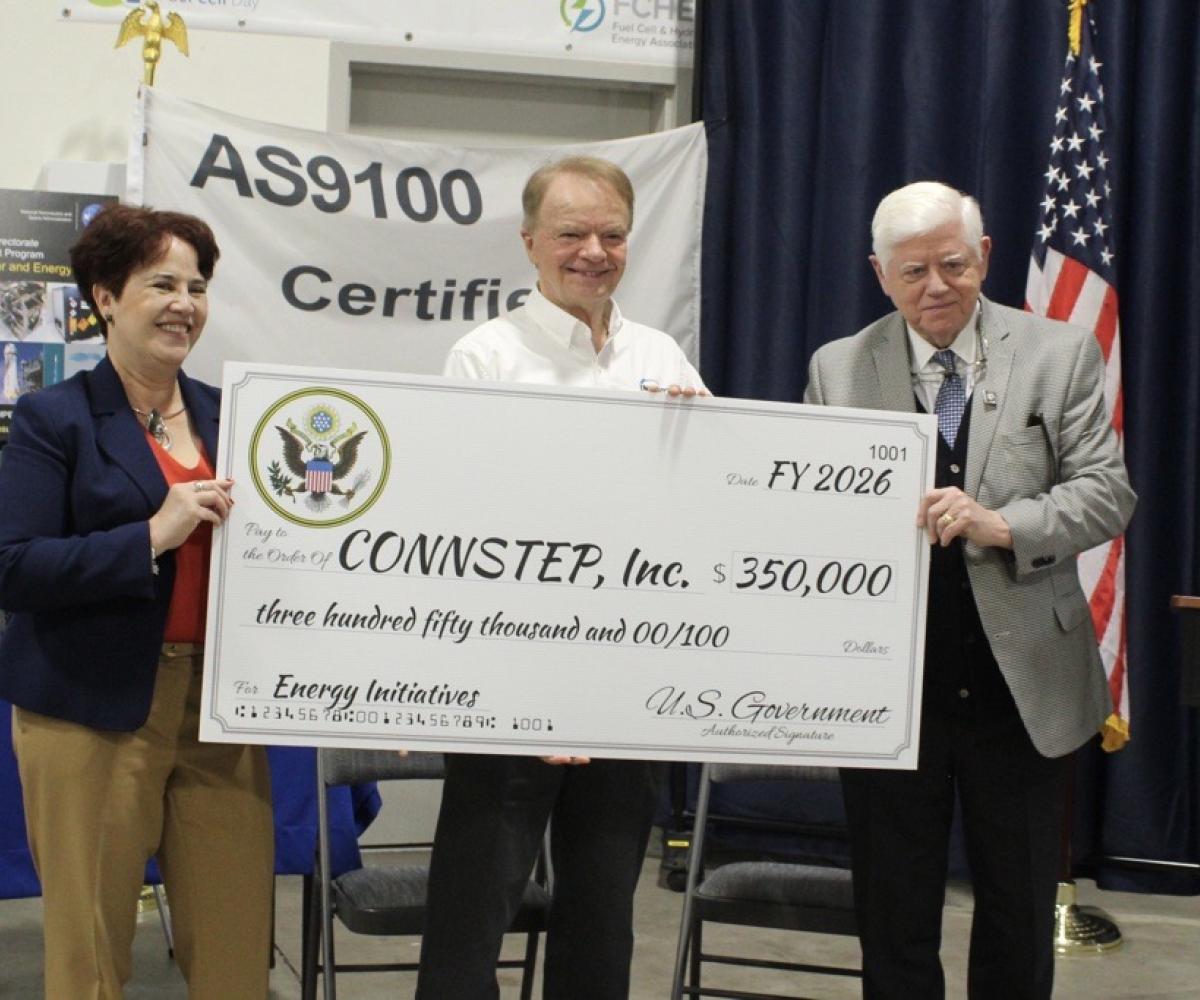 CONNSTEP President and CEO Beatriz Gutierrez, Infinity Fuel Cell and Hydrogen, Inc. President & CEO William Smith, and Rep. Larson