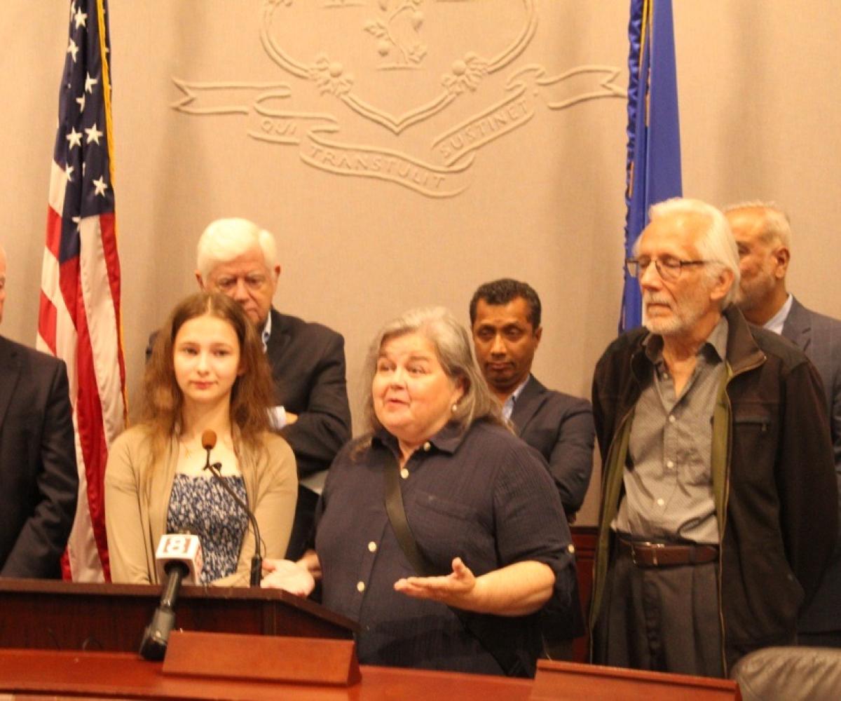 Reps. Larson and Courtney with local leaders and families impacted by crumbling foundations