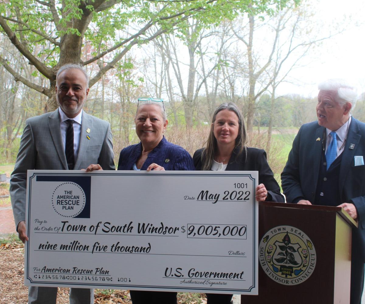 State Senator Saud Anwar, South Windsor Mayor Liz Pendleton, Councilwoman Erica Evans, and Rep. Larson 