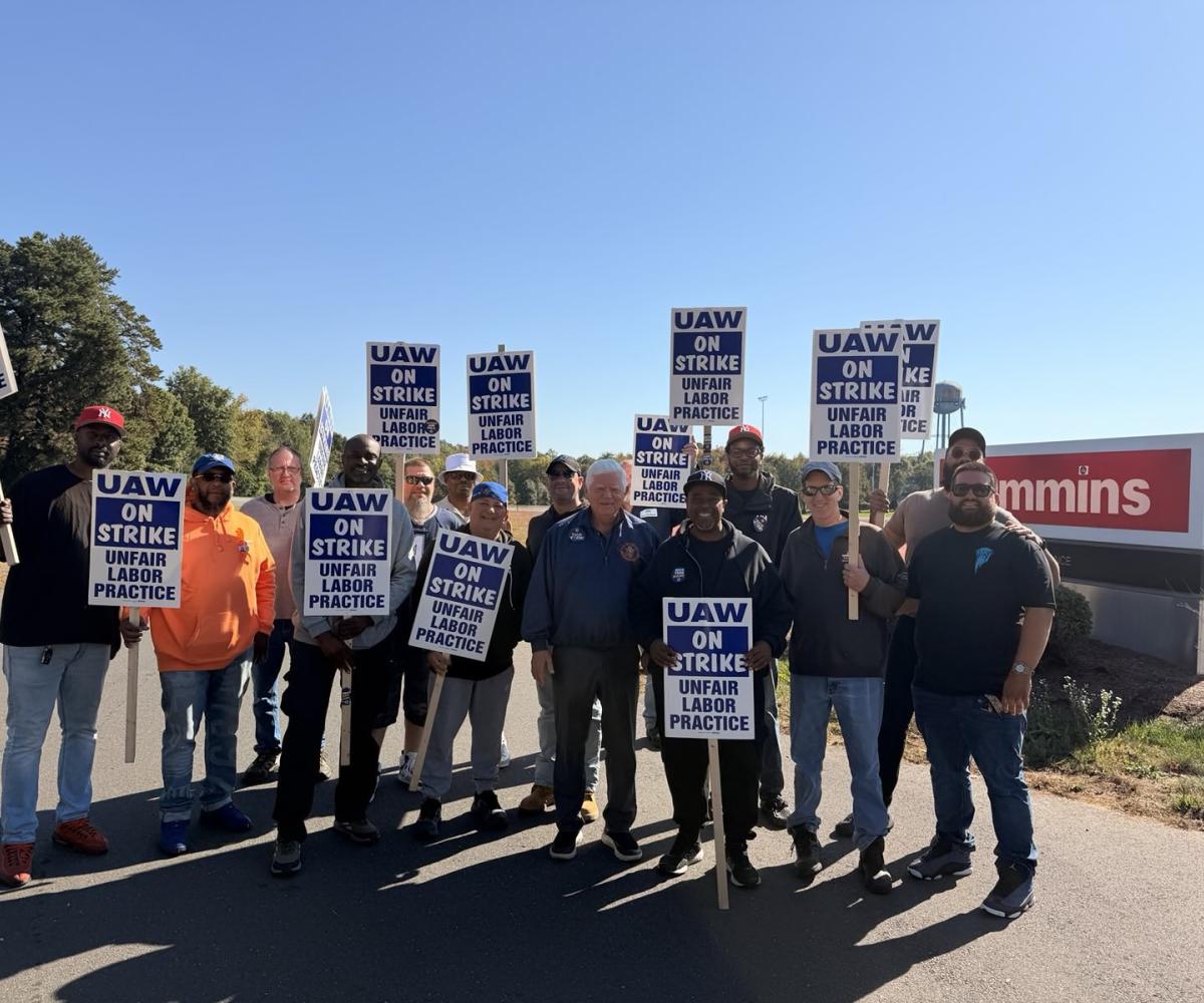 Rep. Larson with striking UAW Local 379 workers outside Cummins – Jacobs Vehicle Systems in Bloomfield