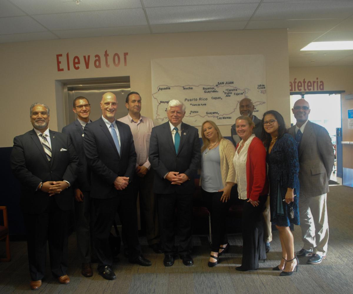 Congressman Larson with Constituents