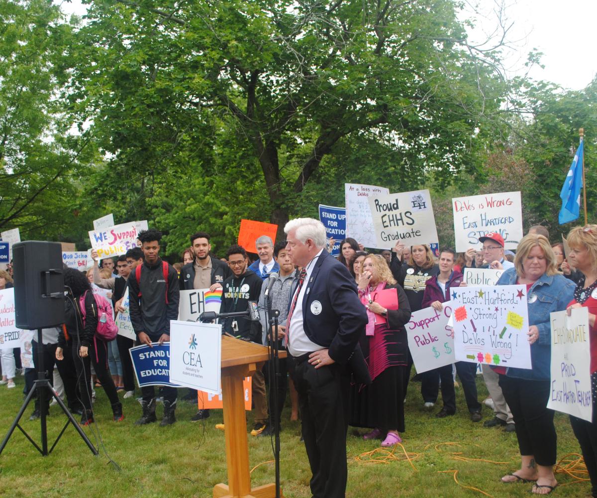 Congressman Larson speaking