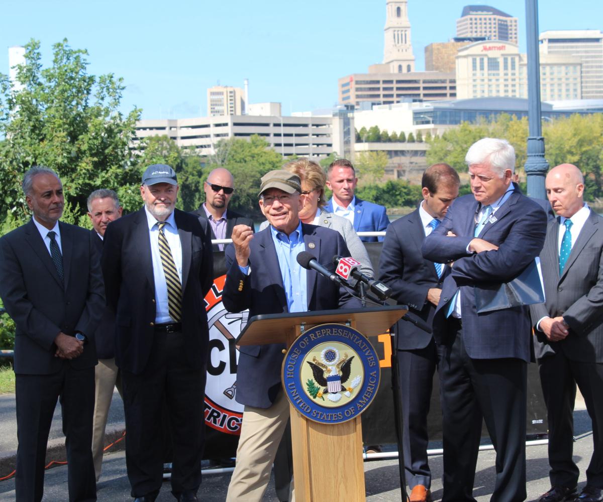 Congressman Larson speaking