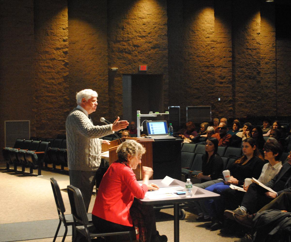 Congressman Larson speaking