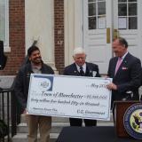 Manchester General Manager Steve Stephanou, Little Theatre of Manchester Executive Director Dwayne Harris, Rep. Larson, Manchester Mayor Jay Moran, and MACC Charities Executive Director Beth Stafford
