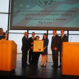 Bunnell receives the Moakley Award