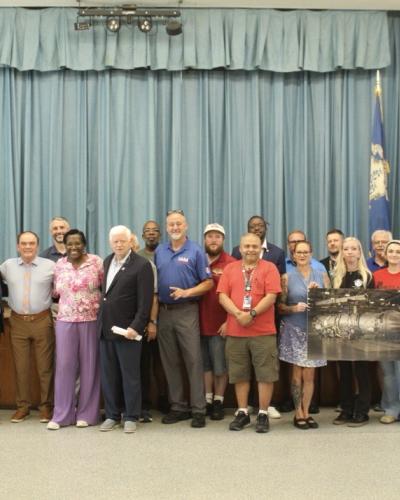 Rep. Larson with Pratt & Whitney leaders, local machinists, and officials, including Pratt & Whitney Vice President of F135 Production and Engine Core Upgrade Sarah Mears, Aerospace Components Manufacturers Executive Director Jessica Taylor, ACMT Inc. Vice President Paul Polo, East Hartford Mayor Connor Martin, Middletown Mayor Gene Nocera, State Rep. Patrick Biggins, AFL-CIO Eastern Connecticut Area Labor Federation President Kirby Boyce, IAM Local Lodge 1746 President Howie Huestis and members