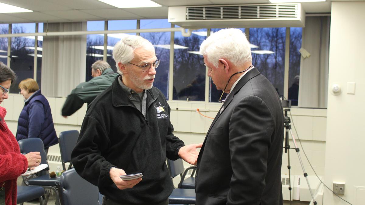 Congressman Larson Social Security forum Bloomfield