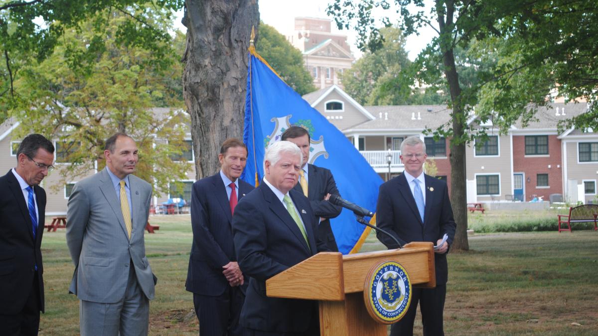 Rep. Larson speaks at a press conference on ending veteran homelessness in CT