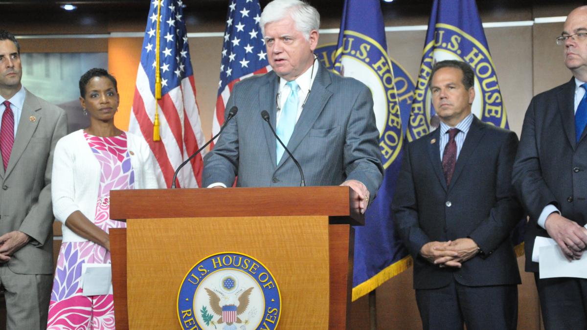 Rep. Larson speaks at the Capitol