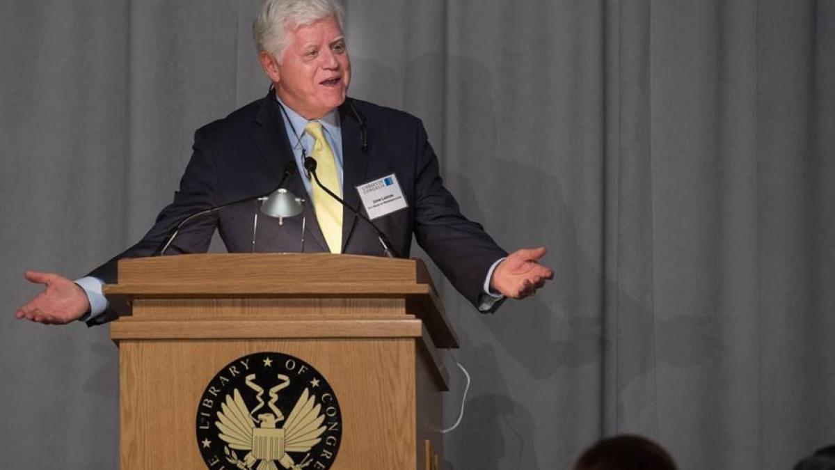 Rep. Larson speaks at the Library of Congress